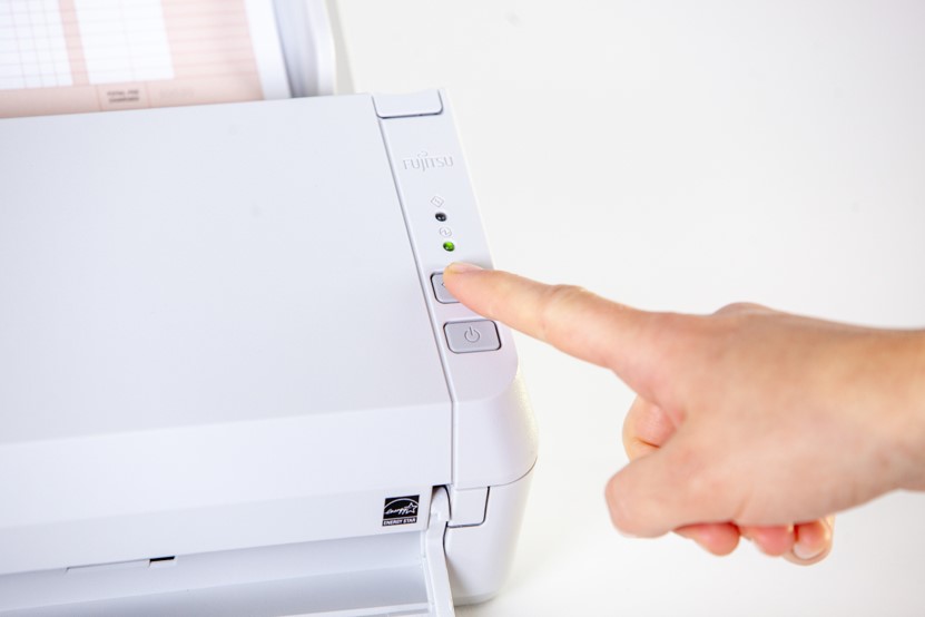 ScanSnap SP-1125N - prosta osbsługa za pomocą dwóch przycisków